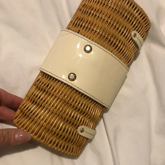 Kate spade wicker clutch EUC - Picture 9 of 14